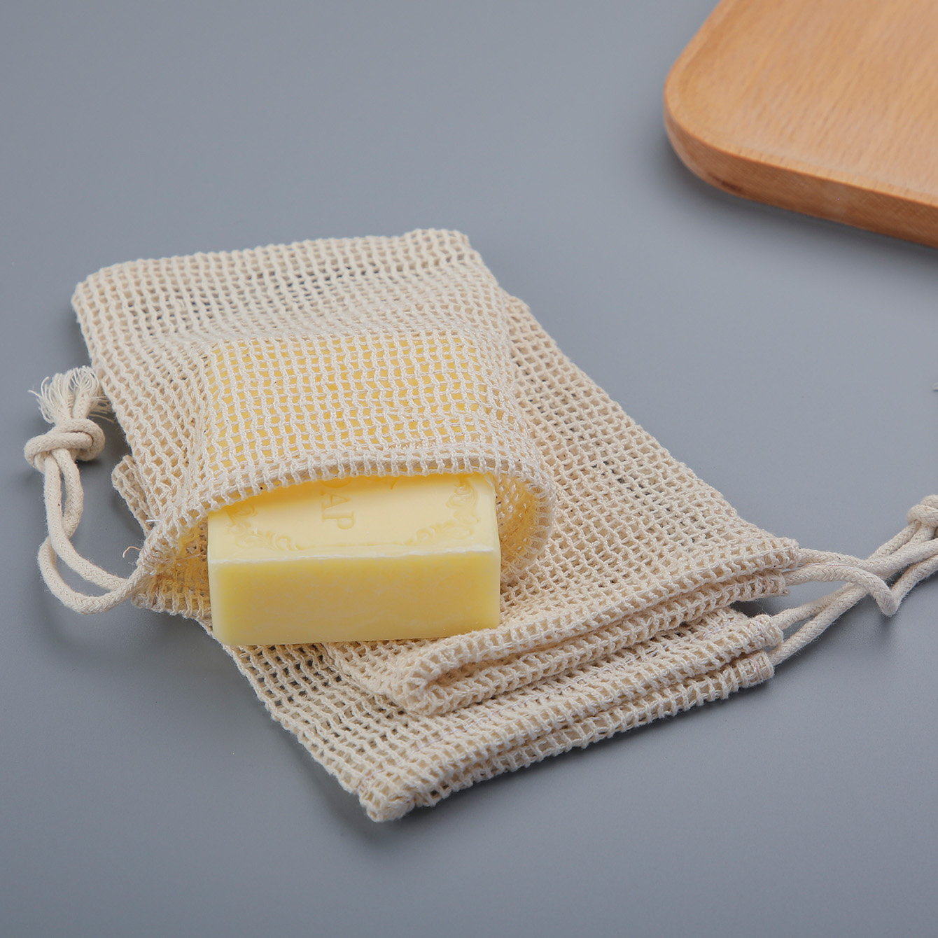 Skincare D'Alba - Naturalny bawełniany woreczek na mydło, 3